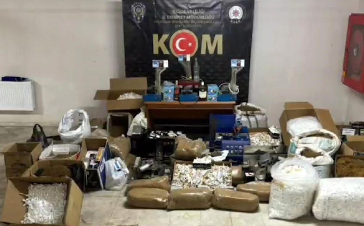 Niğde\'de 330 Kilo Kaçak Tütün Ele Geçirildi