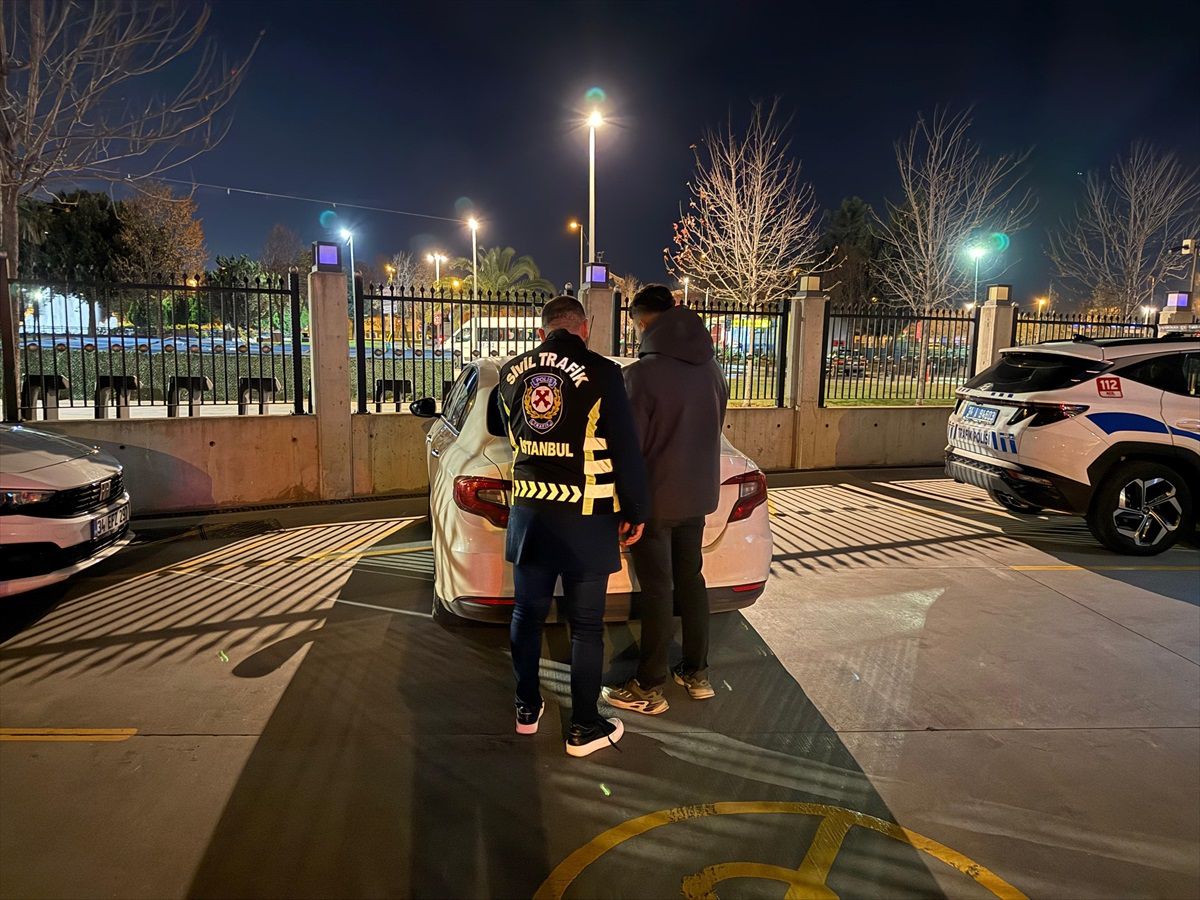 Pendik\'te Ehliyetsiz Sürücüye 40 Bin Ceza