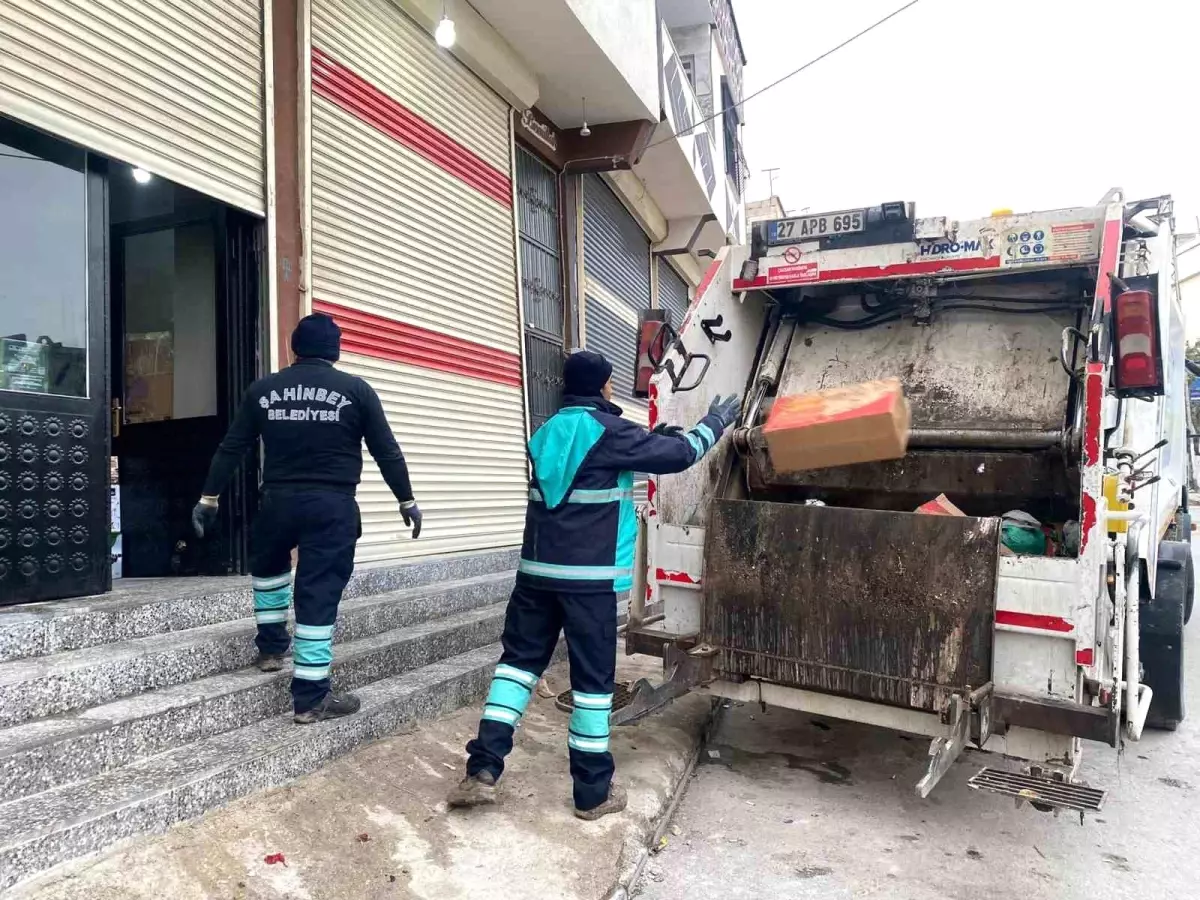 Şahinbey Belediyesi, Son Kullanma Tarihi Geçmiş 18 Bin 994 Ürüne El Koydu