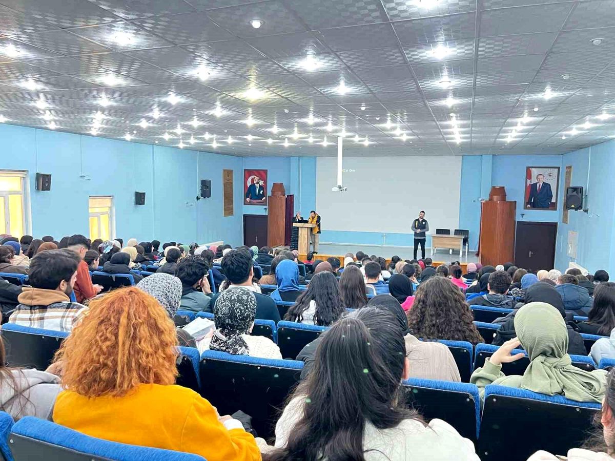 Ağrı\'da Siber Suçlara Karşı Eğitim Programı