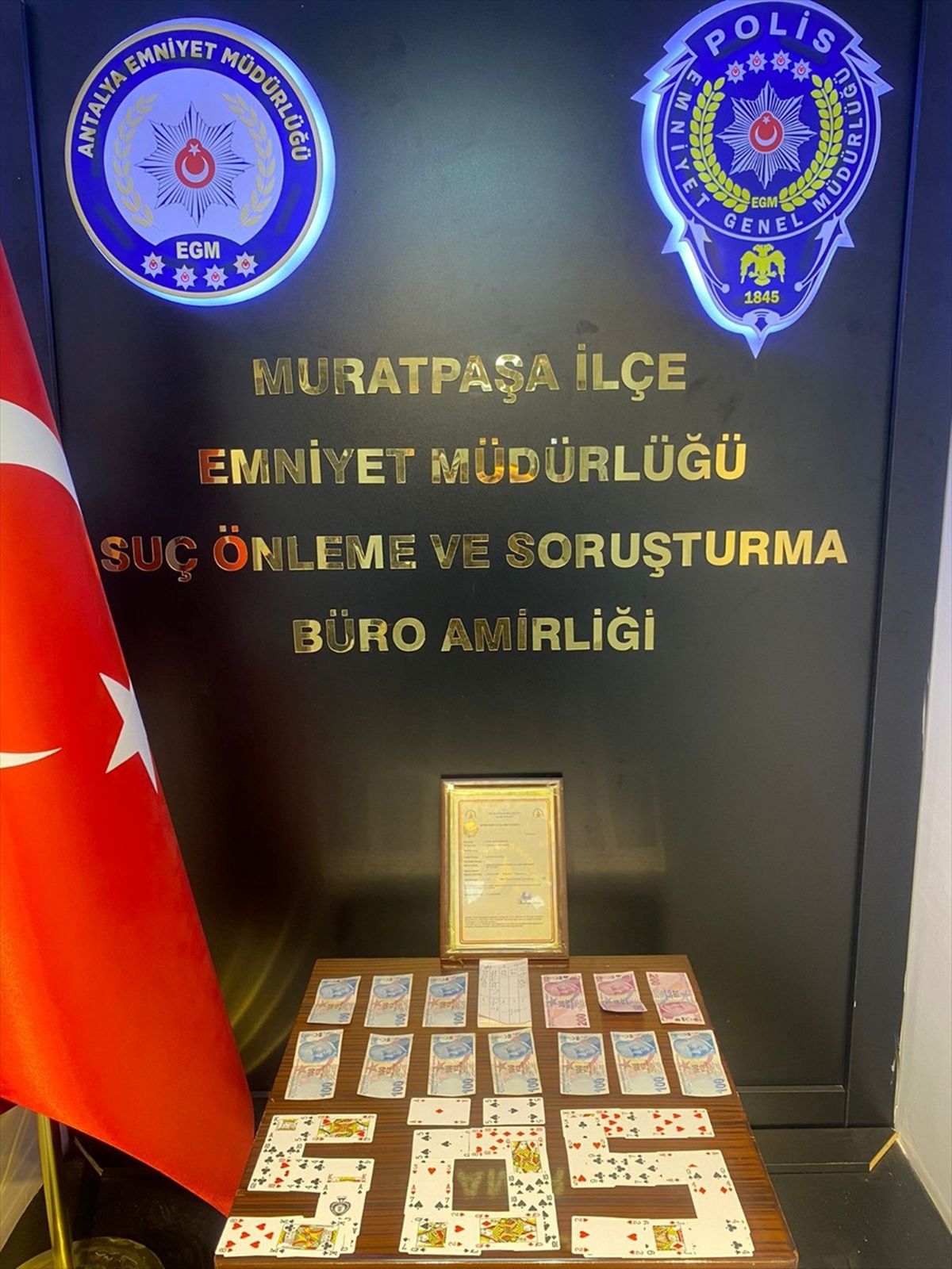 Antalya\'da Kumar Operasyonu: 85 Kişiye İşlem