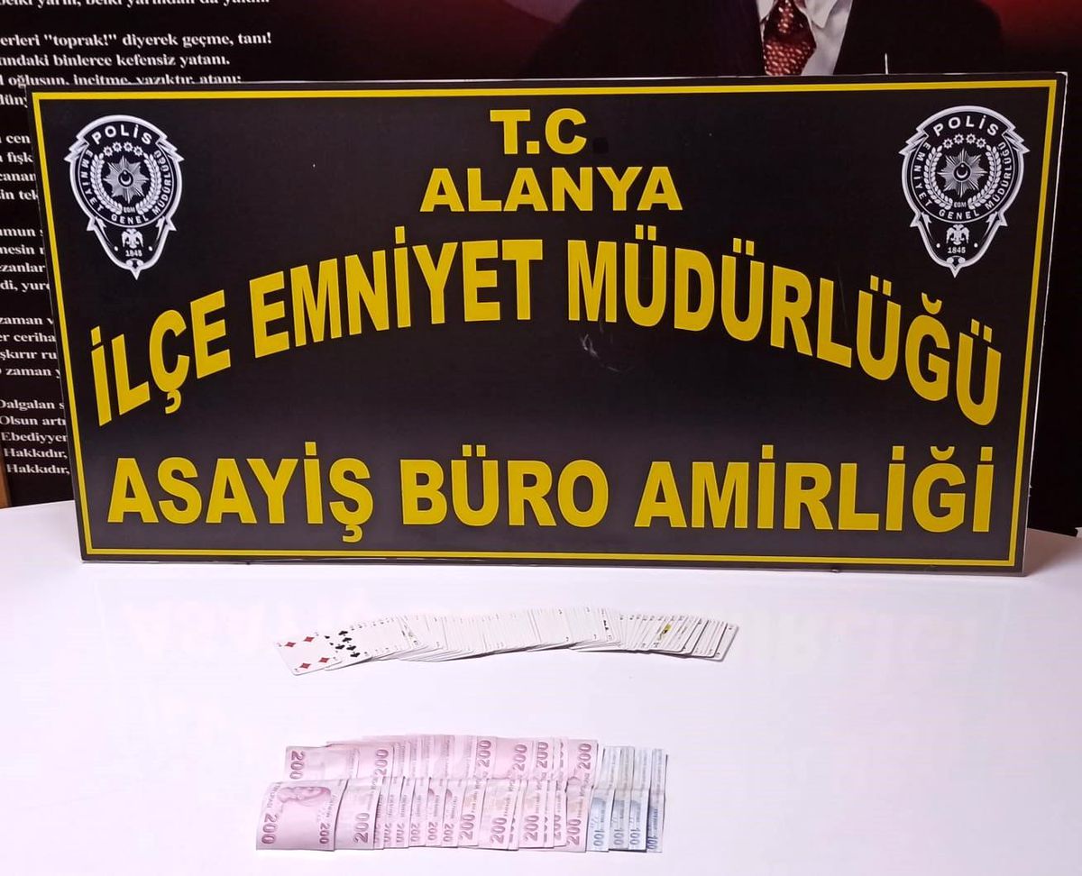 Antalya\'da Kumar Operasyonu: 85 Kişiye İşlem