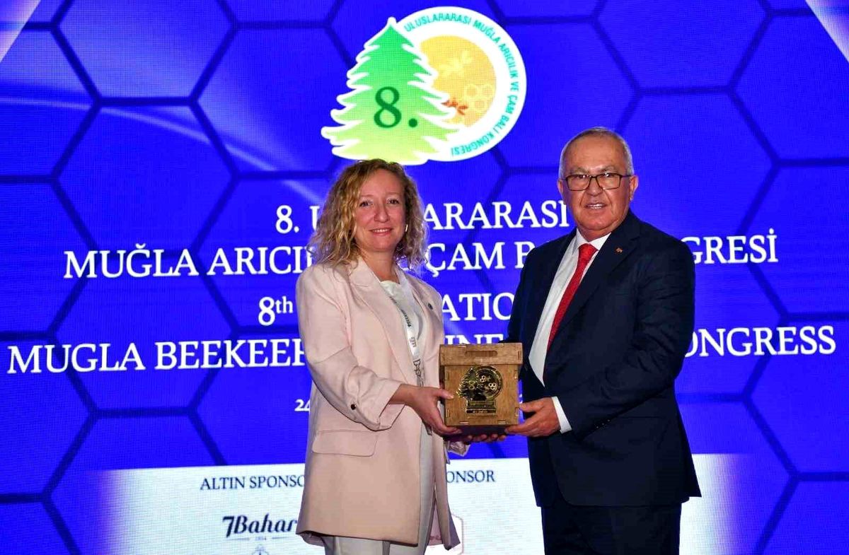 Balıkesir\'e Uluslararası kongrede arıcılık ödülü