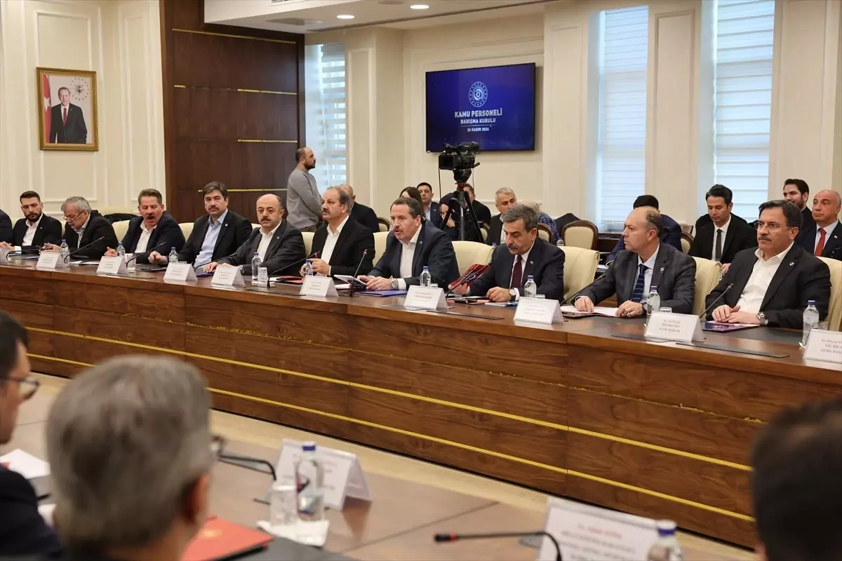 Çalışma ve Sosyal Güvenlik Bakanı Işıkhan Kamu Personeli Danışma Kurulu\'na başkanlık etti Açıklaması