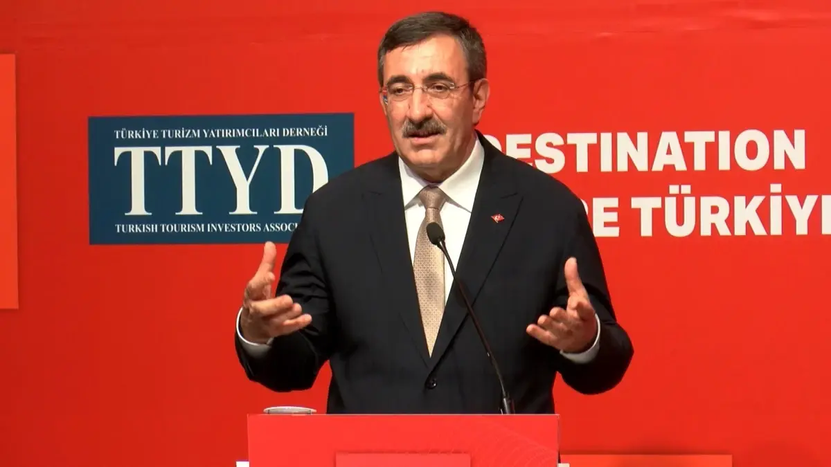 Cevdet Yılmaz: Turizmde 61 Milyon Ziyaretçi ve 60 Milyar Dolar Hedefi