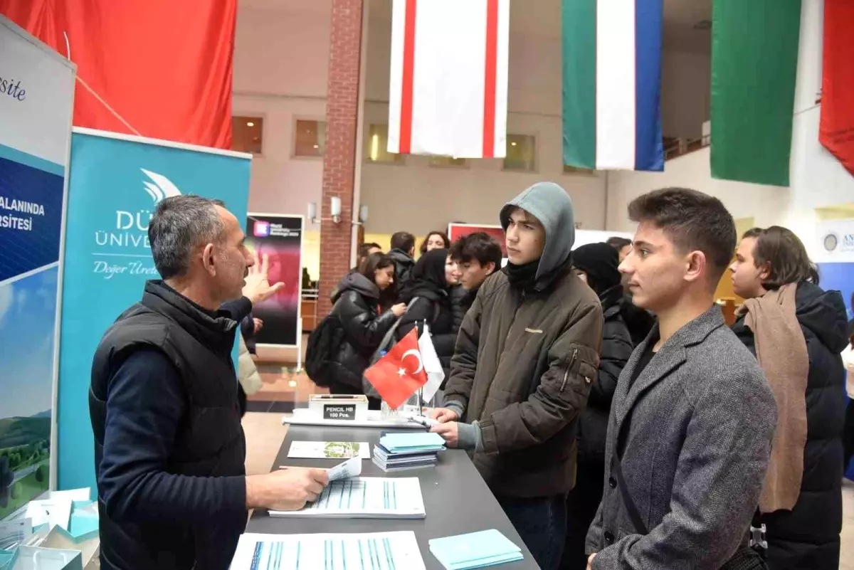 Düzce Üniversitesi Tanıtım Günleri\'nde