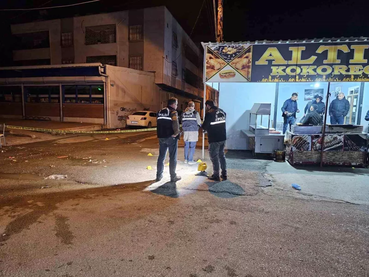 Adana\'da Silahlı Saldırı: Gençten Çarpıcı Video