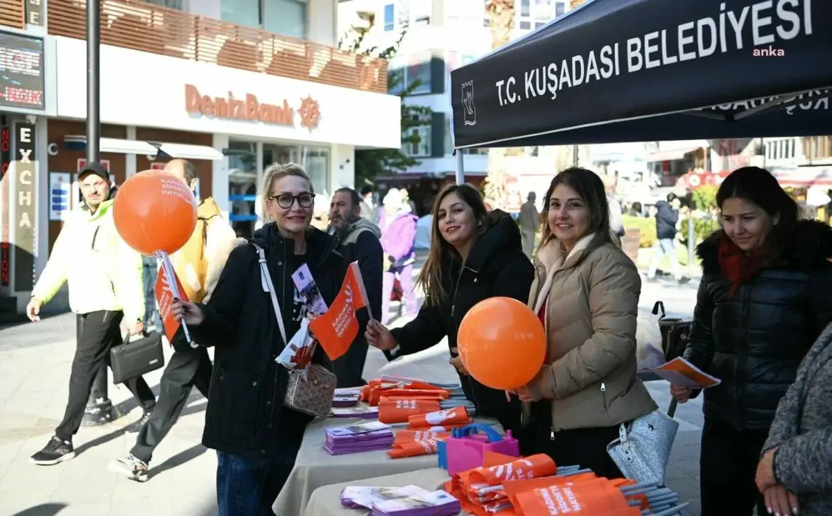 Kuşadası\'nda Kadına Yönelik Şiddete Karşı Farkındalık Etkinliği Düzenlendi