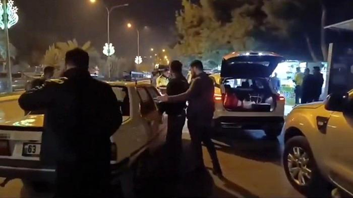 Şanlıurfa\'da Uyuşturucu ve Silah Ele Geçirildi