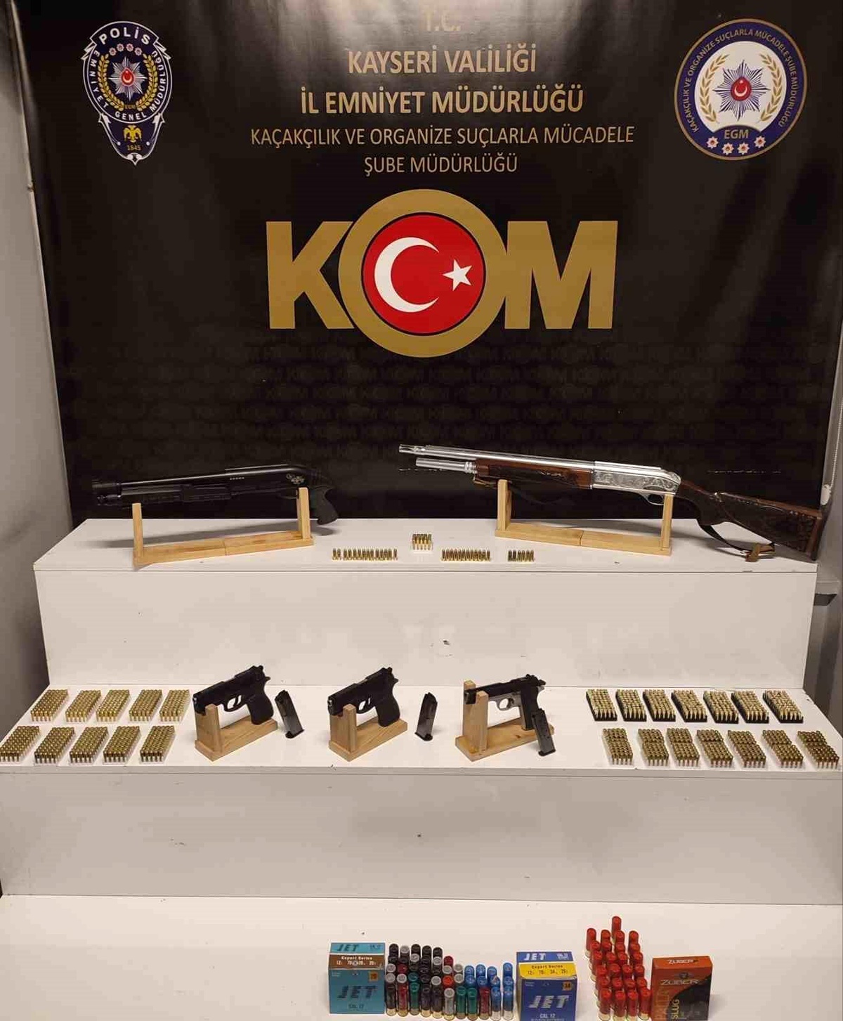 Kayseri\'de Ruhsatsız Silah Operasyonu