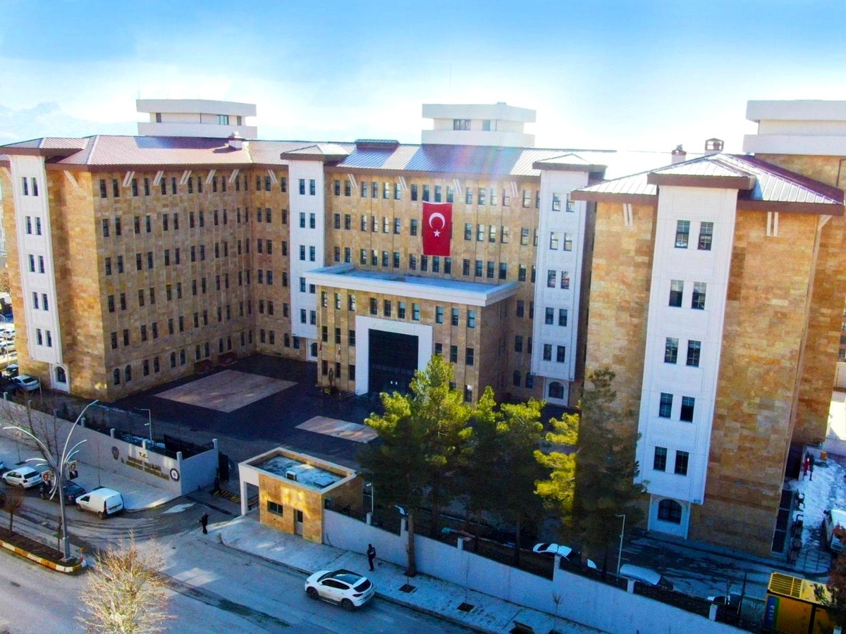 Şırnak\'ta Terör Operasyonu: 20 Gözaltı