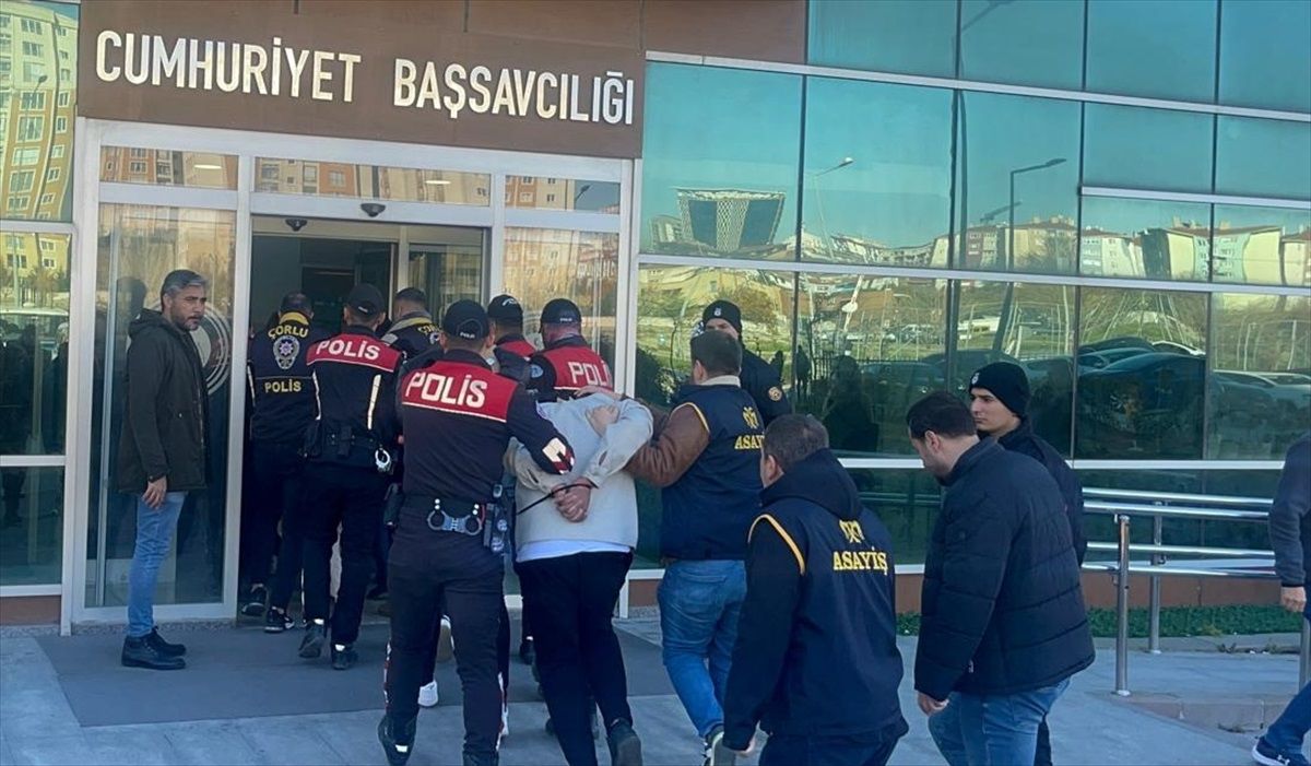 Ersin Aka\'nın Cinayeti: 13 Şüpheli Adliyeye Sevk Edildi