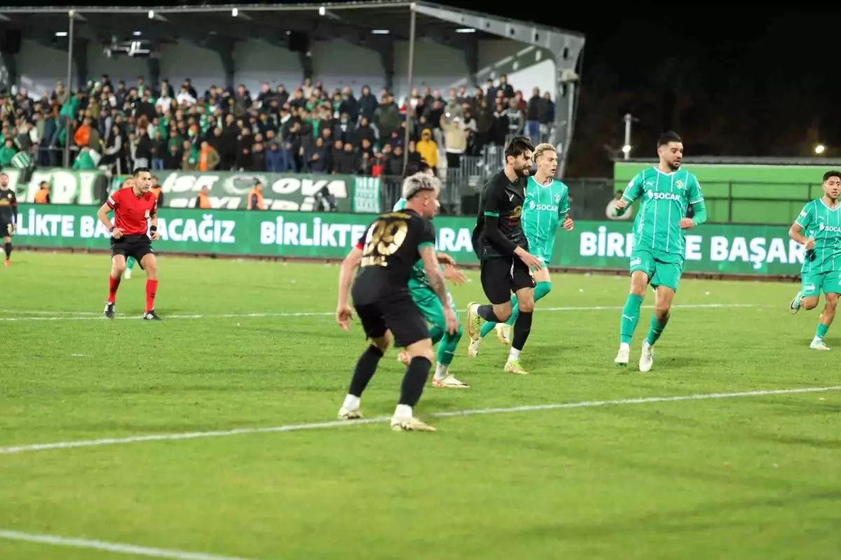 Iğdır FK ve Amed 1-1 Berabere Kaldı