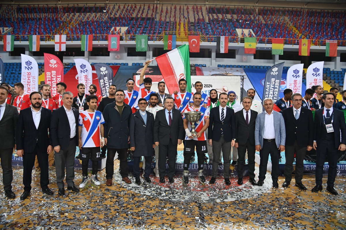 15. Paten Futbolu Dünya Kupası\'nda Şampiyon İran, Gençler Kategorisinde Türkiye