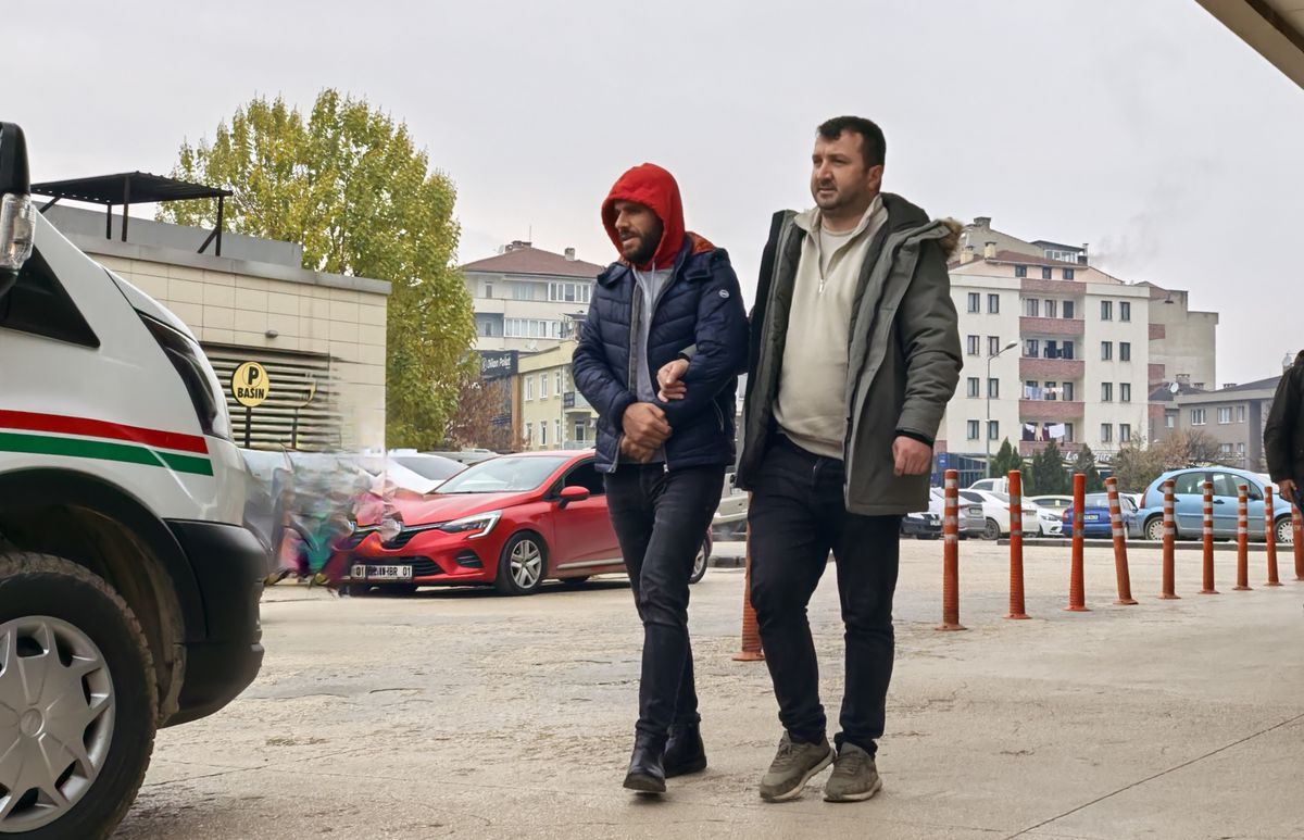 Çek Dolandırıcılığından 25 Yıl Hapis Cezası Almış Şüpheli Bursa\'da Yakalandı