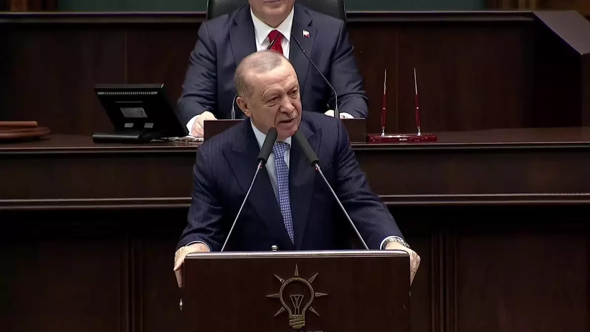 Ak Parti Grup Toplantısı... Erdoğan\'dan CHP\'ye Kreş Tepkisi: "Siyasi Fırsatçılık Adına Ailelerin, Çocukların Arkasına Saklanacak Kadar Korkaklar"