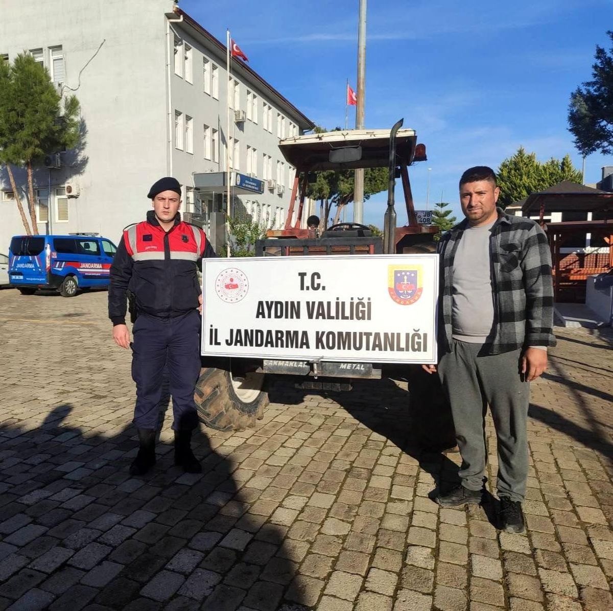 Çalınan Traktör Didim\'de Bulundu