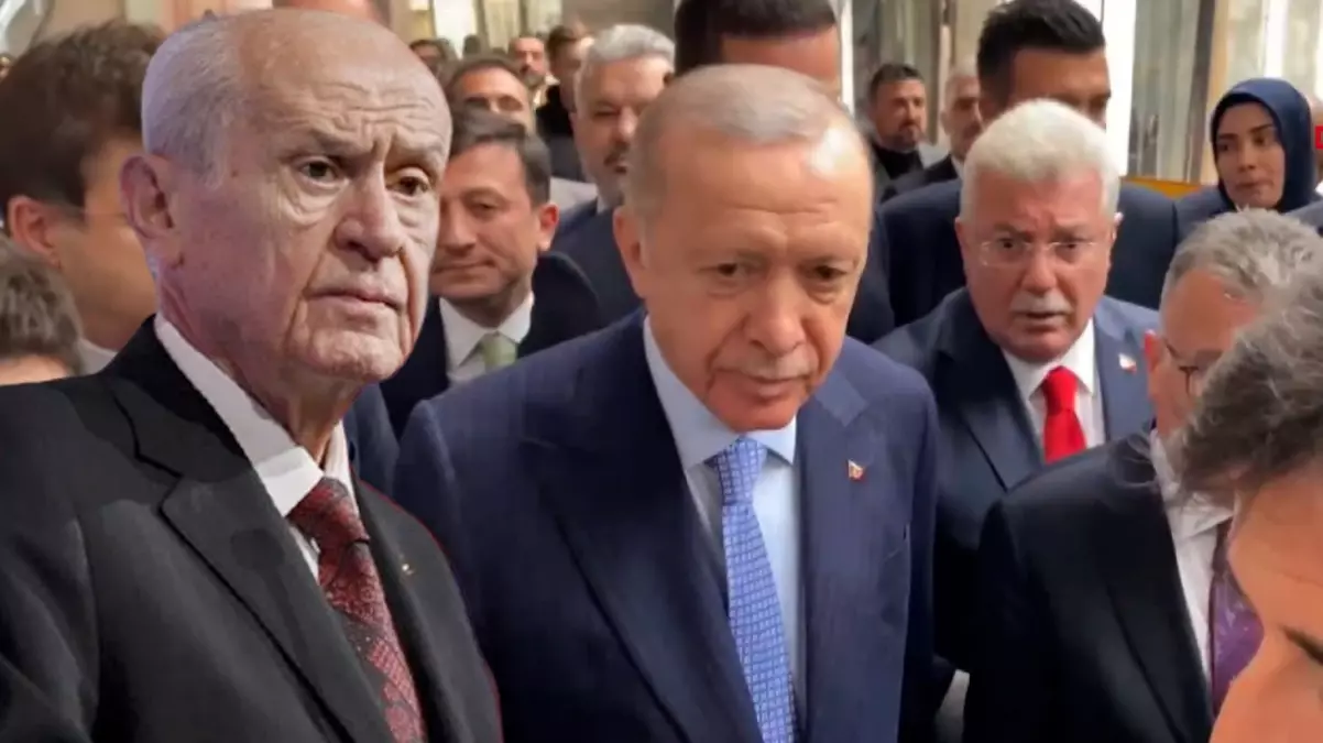 Erdoğan\'dan "Bahçeli\'nin \'İmralı ile DEM görüşsün\' çağrısına ne diyorsunuz?" sorusuna tek kelimelik yanıt