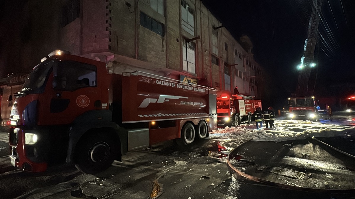 Gaziantep\'te İmalathanede Yangın