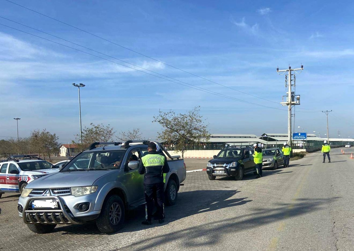 Manisa\'da Emniyet Kemeri Denetimi