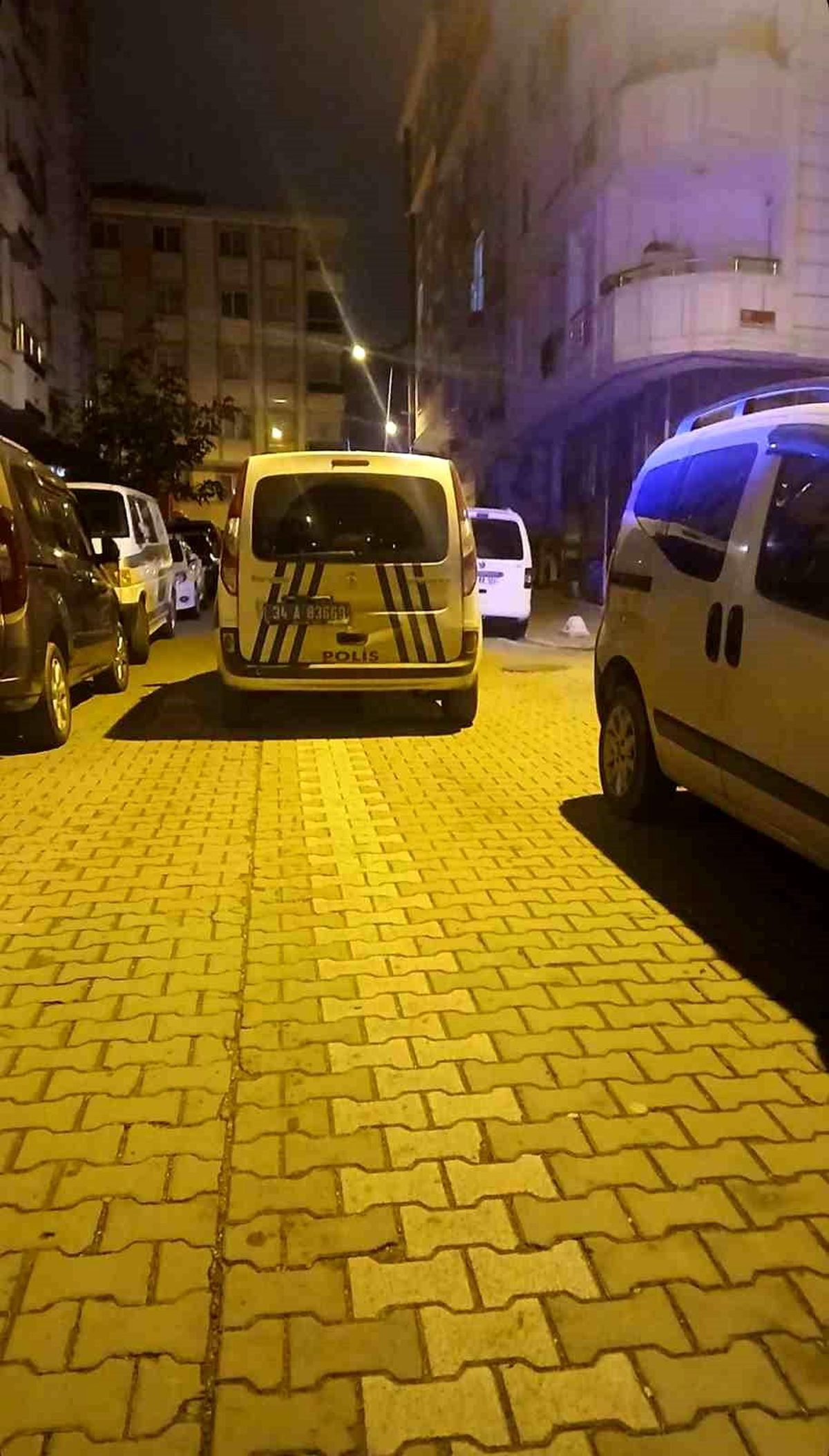 Esenyurt\'ta Koca, Aldatıldığını İddia Ederek Karısını Öldürdü