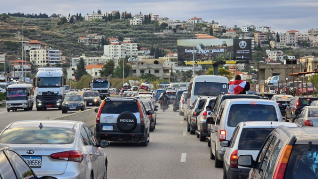 Lübnanlılar ateşkes sonrası evlerine dönmeye başladı