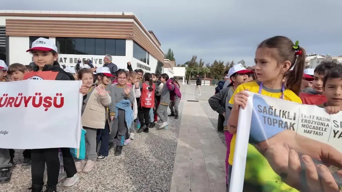 Toprağa Saygı Yürüyüşü Manavgat\'ta Düzenlendi