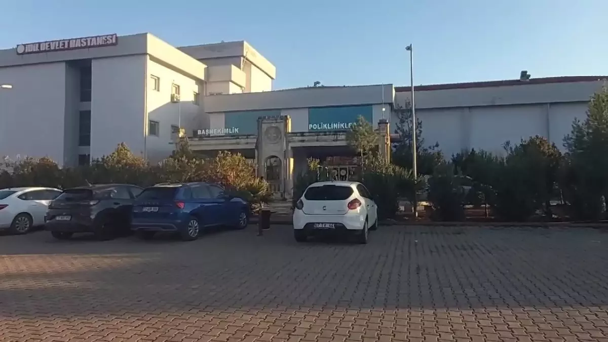 Şırnak\'ta Karbonmonoksit Gazı Sızıntısı: 8 Kişi Hastaneye Kaldırıldı
