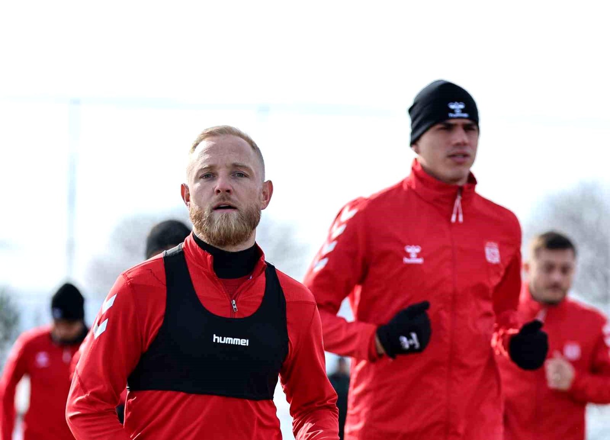 Sivasspor Antalyaspor\'a Hazırlanıyor