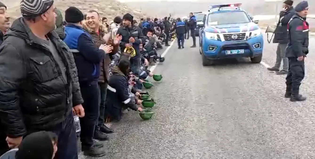 Çayırhan Termik Santrali İçin Özelleştirmeye Karşı Eylem: Maden İşçileri Ankara\'ya Yürüdü