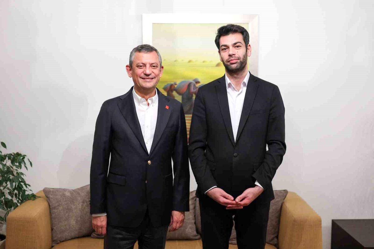 CHP lideri Özel: "(Bahçeli\'nin Öcalan çıkışı) Bir devlet projesinden çok Cumhur İttifakı projesi olduğunu düşünüyorum"