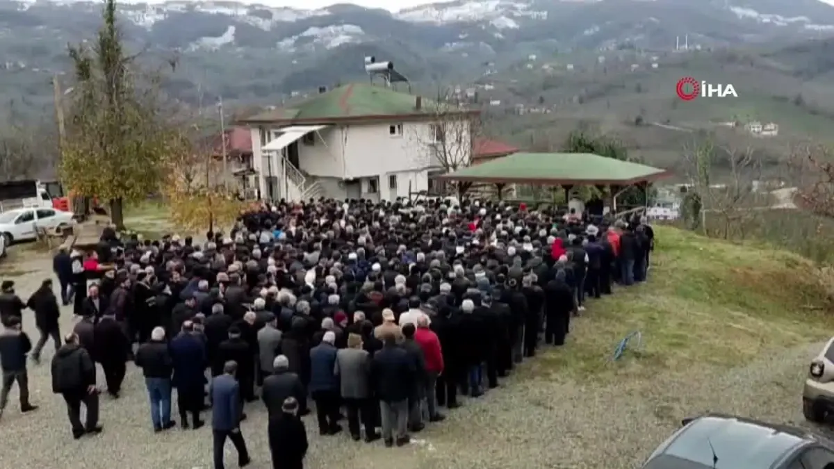 Kazada Hayatını Kaybeden Baba ve Oğlu Uğurlandı