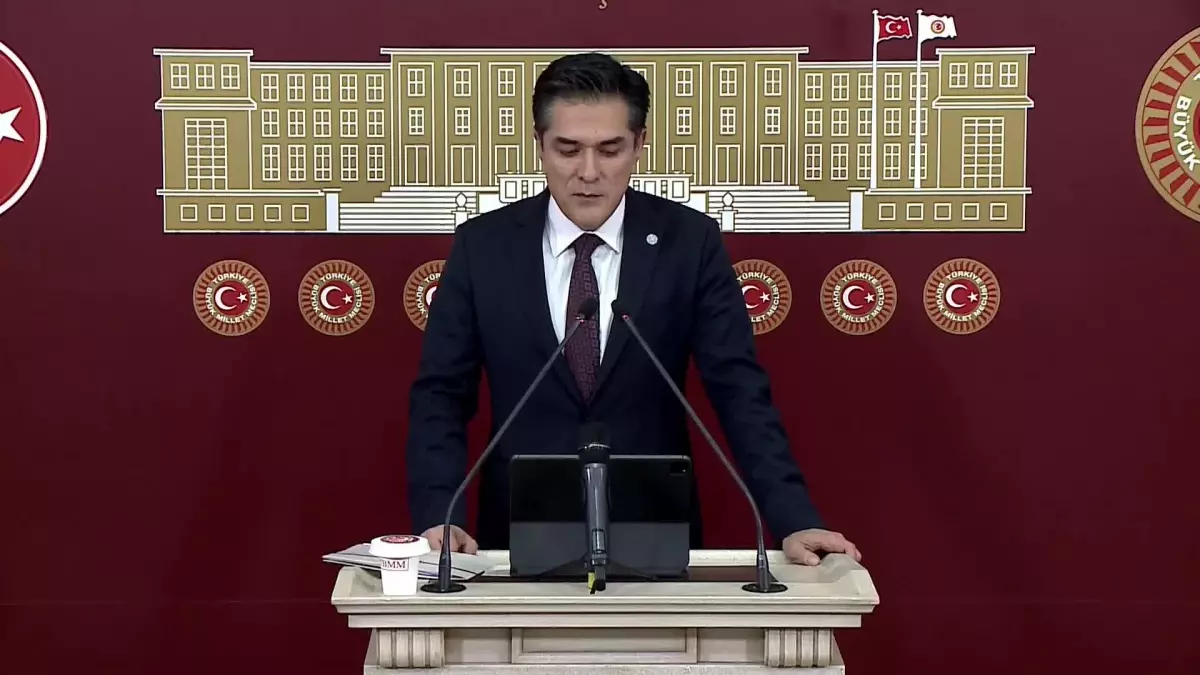 İyi Partili Kavuncu: "Murat Kurum, Kreş Konusunu Milli Eğitim Bakanlığı\'na Hatırlatacağına, Deprem Bölgelerindeki Konutları Teslim Etsin"