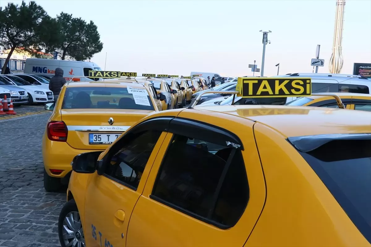 Taksiciler Korsan Taşımacılığa Tepki Gösterdi