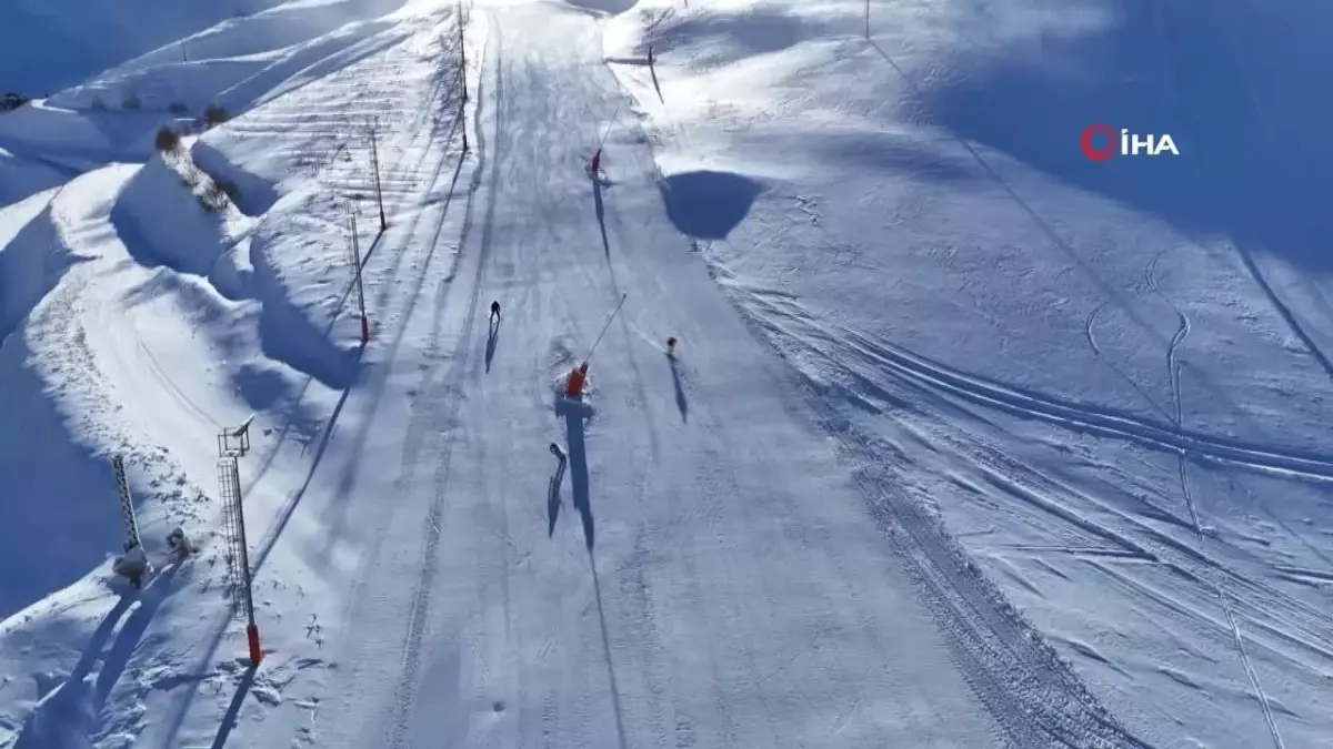 Palandöken Kayak Merkezi Sezonu Açtı