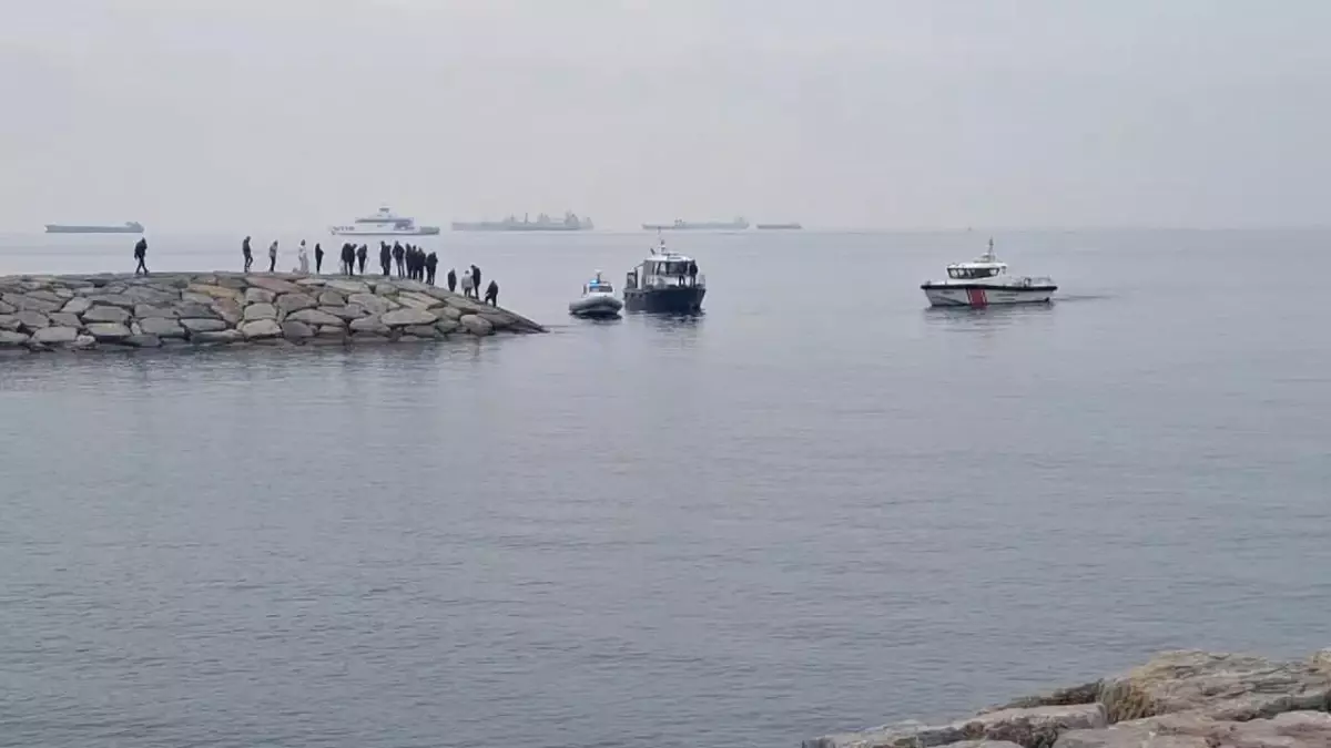 Pendik Sahilinde İki Genç Adamın Cesedi Bulundu