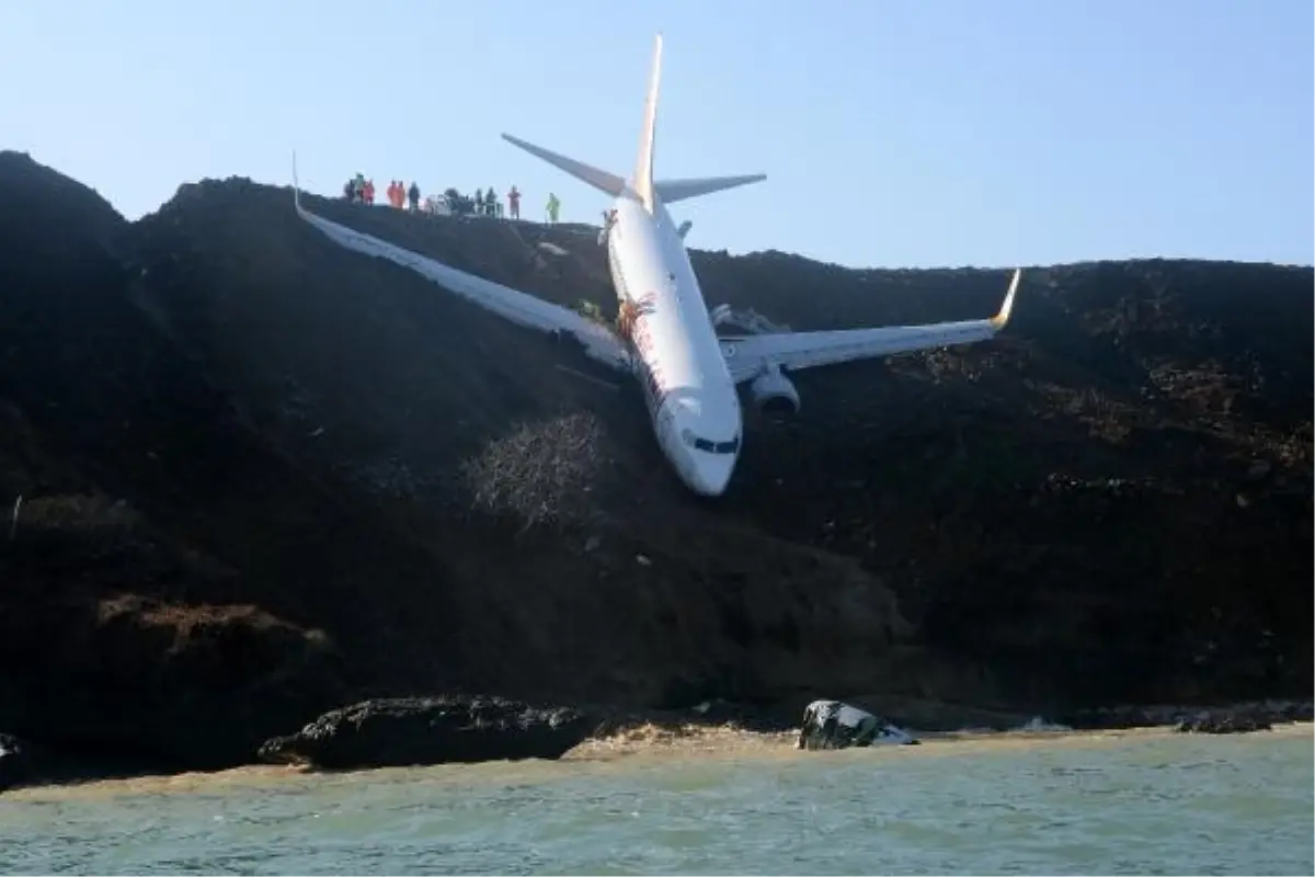 Trabzon\'da Uçak Kazası Davasında Pilotlara Ceza Talebi