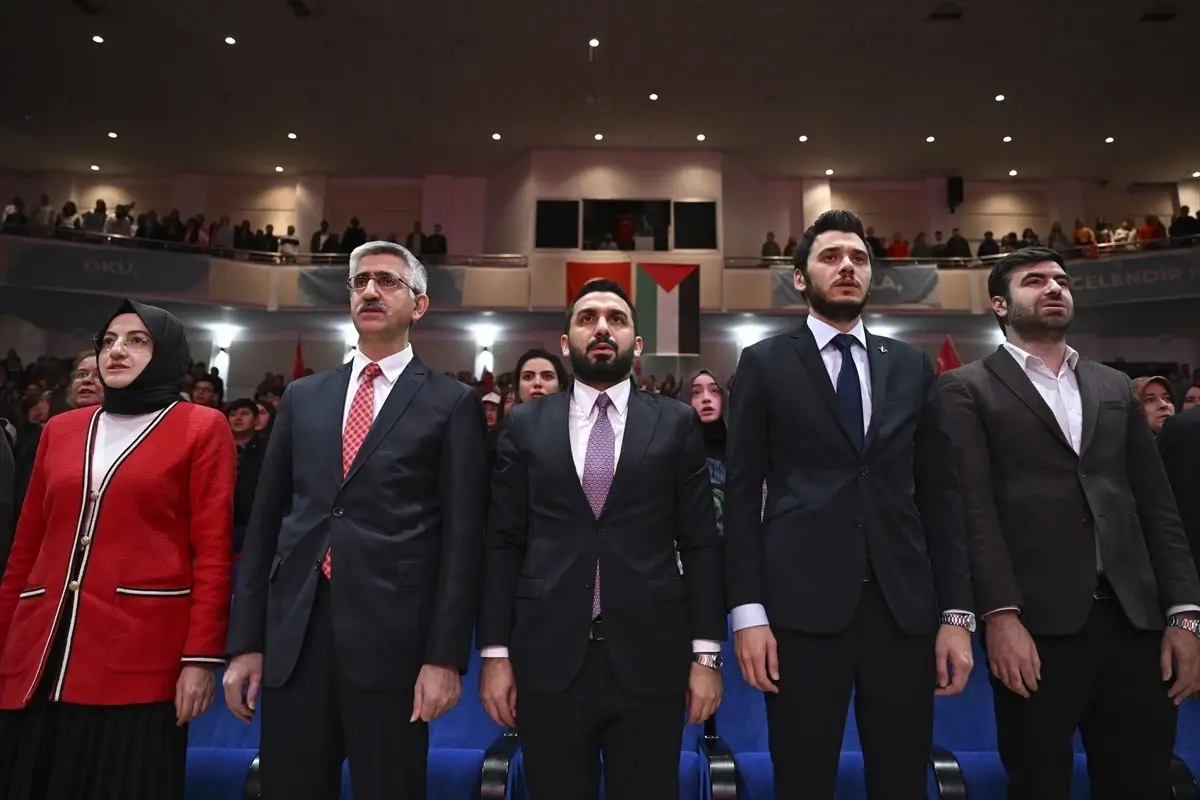 TÜGVA\'dan Kitap Kurtları Yarışması