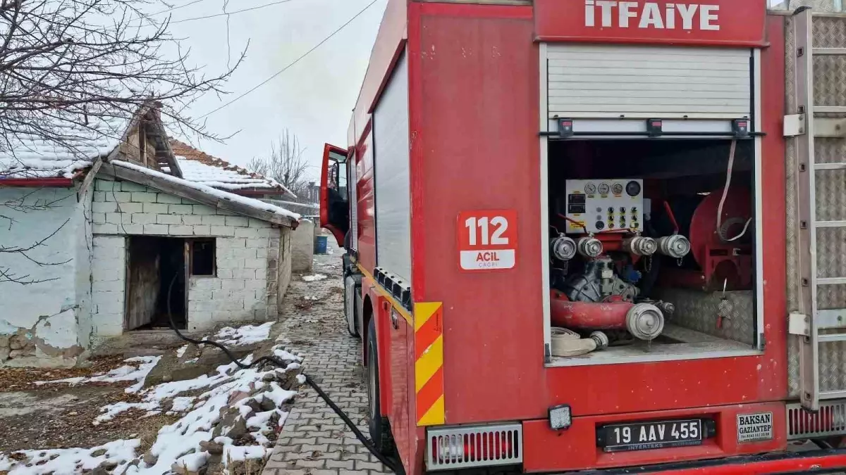 Çorum\'un Alaca İlçesinde Yangın Korkusu