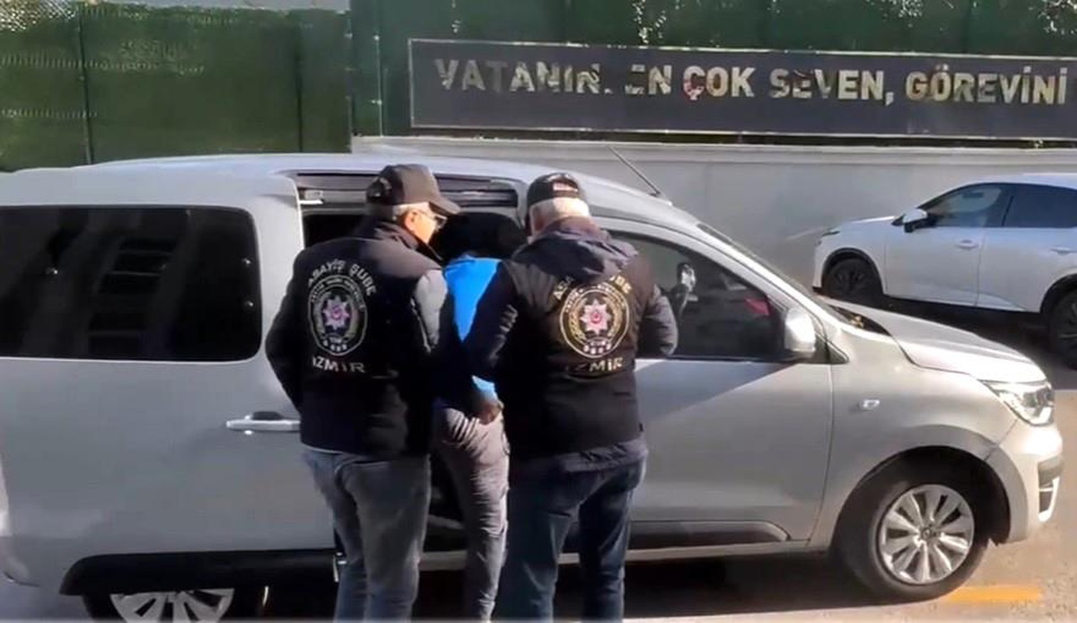 İzmir\'de Dolandırıcılık Operasyonu: 2 Tutuklama