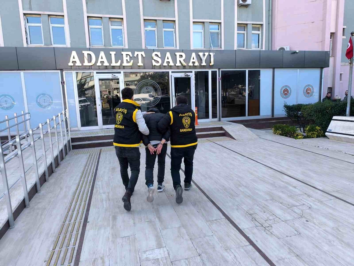 Bandırma\'da Hırsızlık Zanlısı Yakalandı