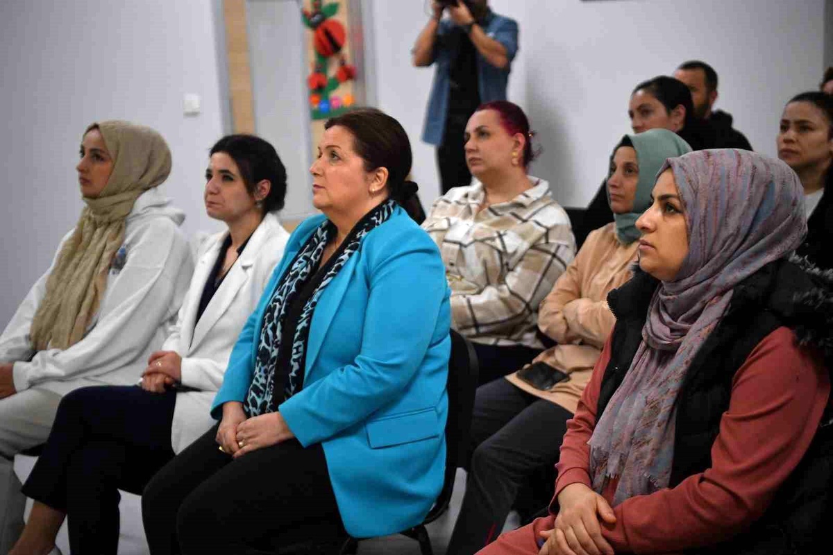 Nesiller Arası Aktarım ve Bağlanma Biçimleri Semineri Gerçekleşti