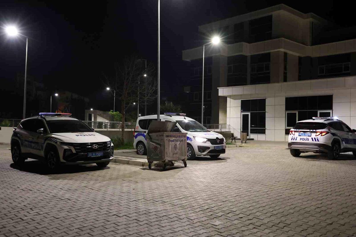 Çeşme\'de Kız Meselesi Cinayetinde Firari Şüpheli Yakalandı