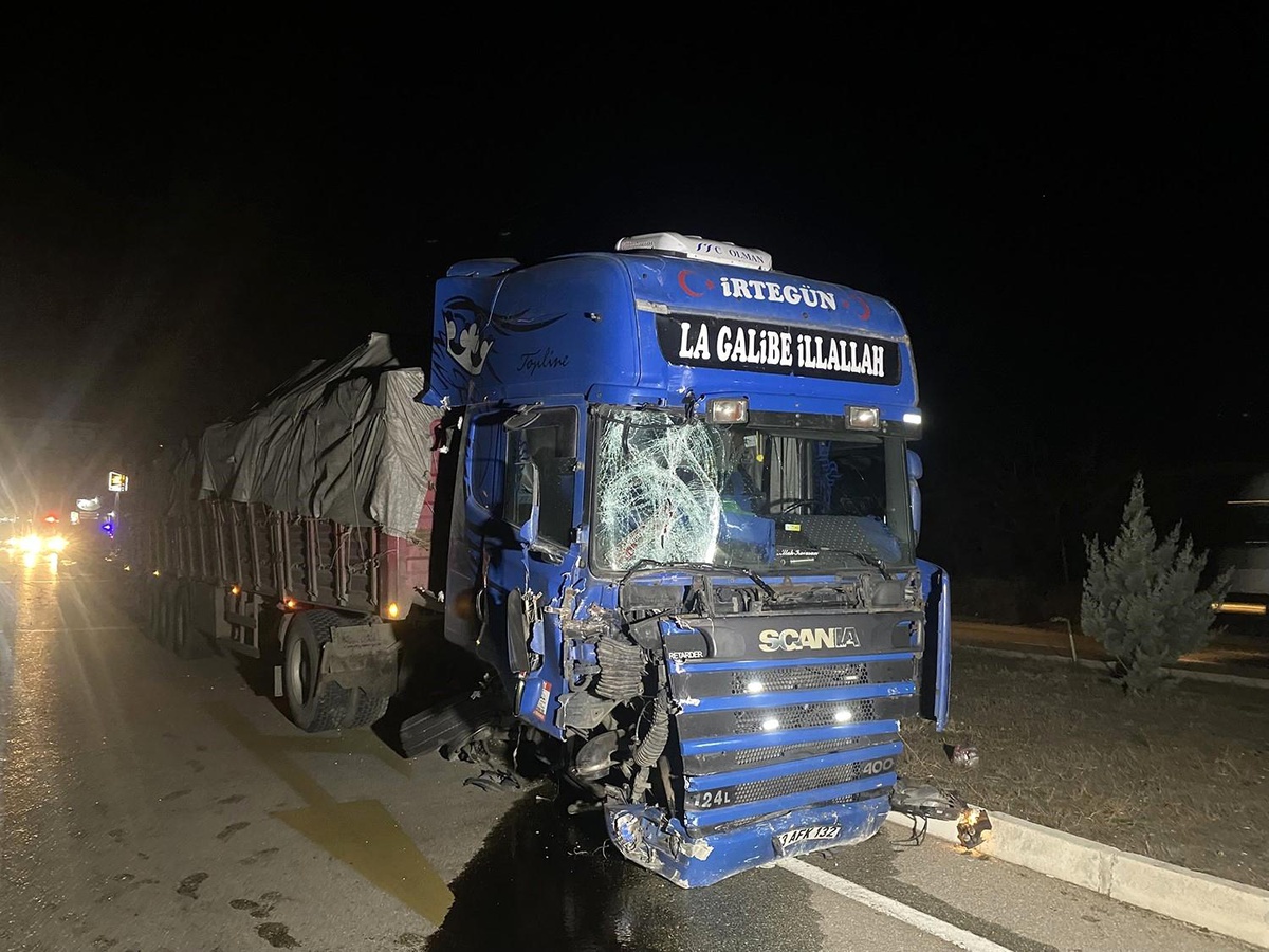 Kula\'da Zincirleme Trafik Kazası