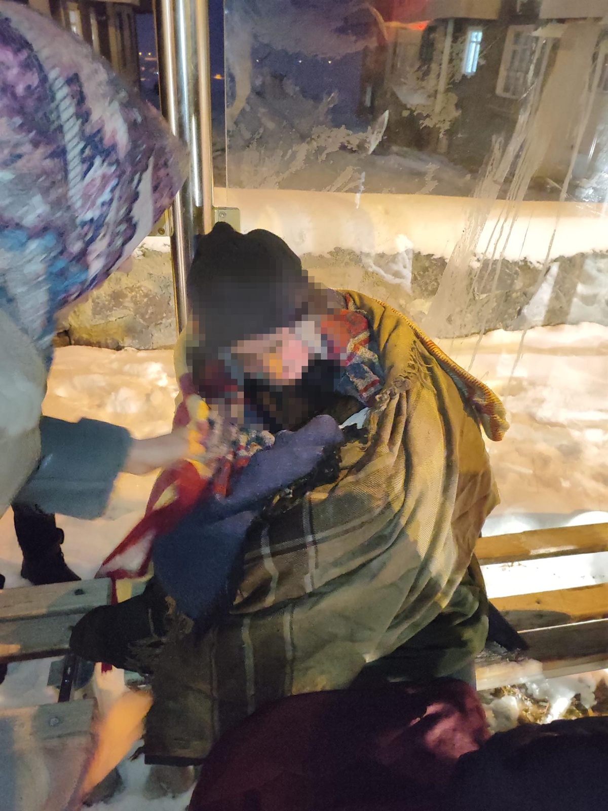 Erzurum\'da Kronik Şeker Hastası Donmaktan Kurtarıldı