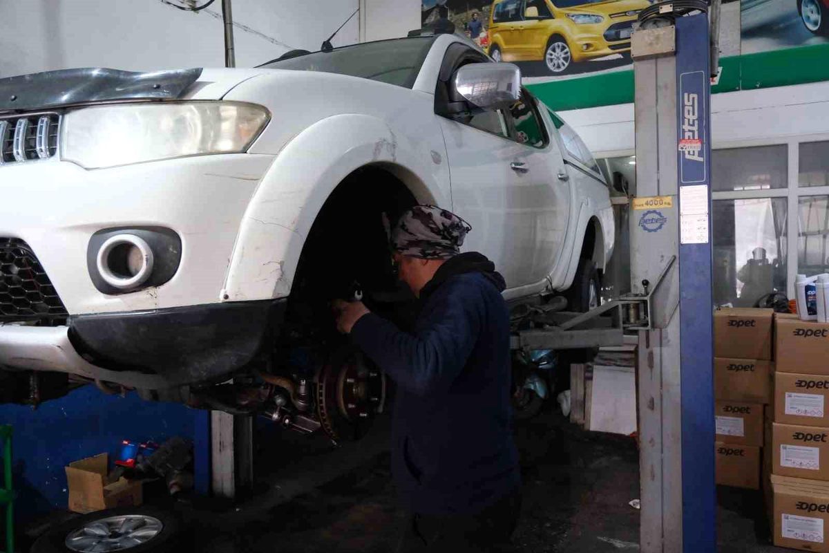 Bolu\'da Kışlık Araç Bakımına Yoğun İlgi