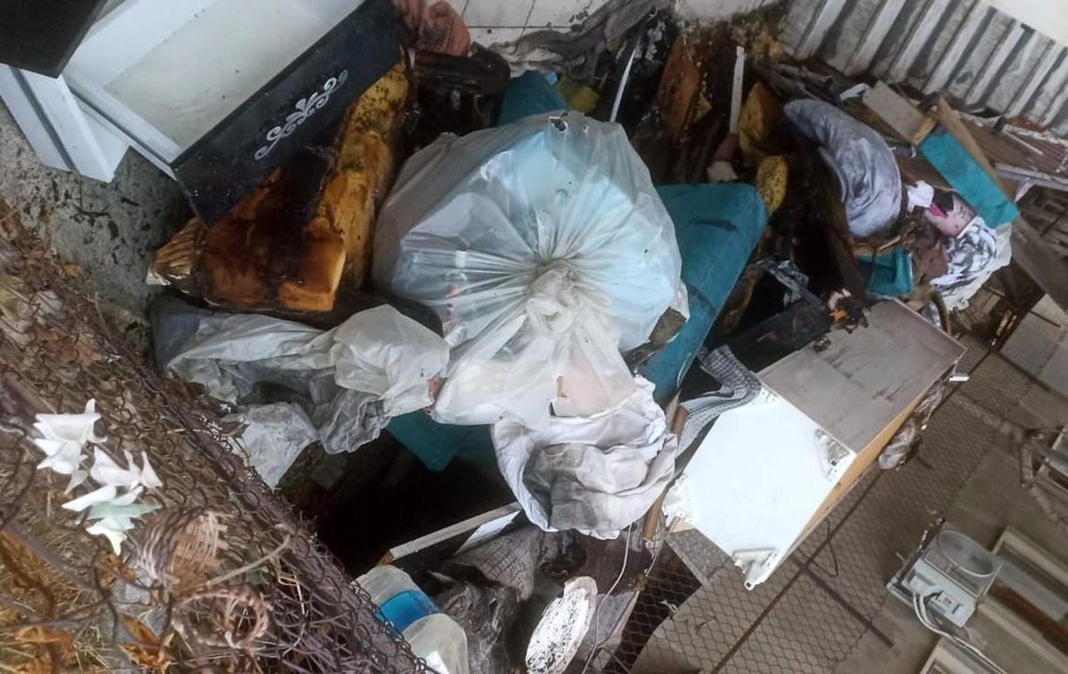 Denizli\'de 3 Yaşındaki Çocuğun Çakmakla Yangın Çıkardığı Daire Kül Oldu