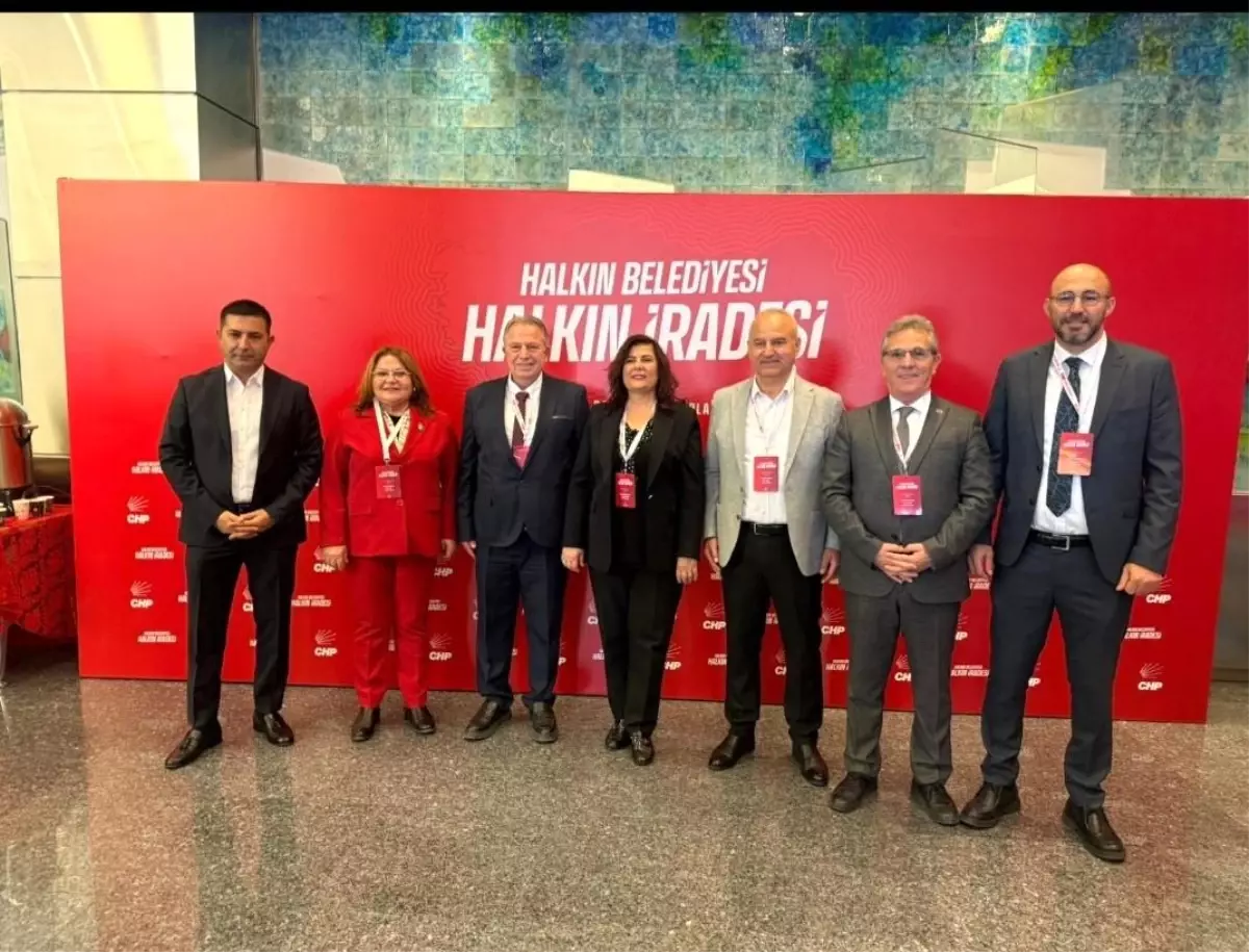 CHP\'li Belediye Başkanları Toplandı: Halkın Belediyesi Halkın İradesi