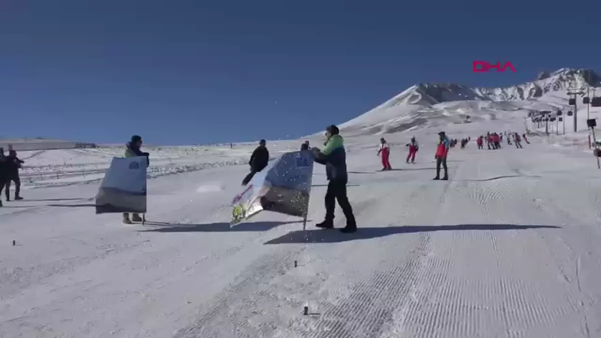 Erciyes Kayak Merkezi’nde Kış Sezonu Açıldı