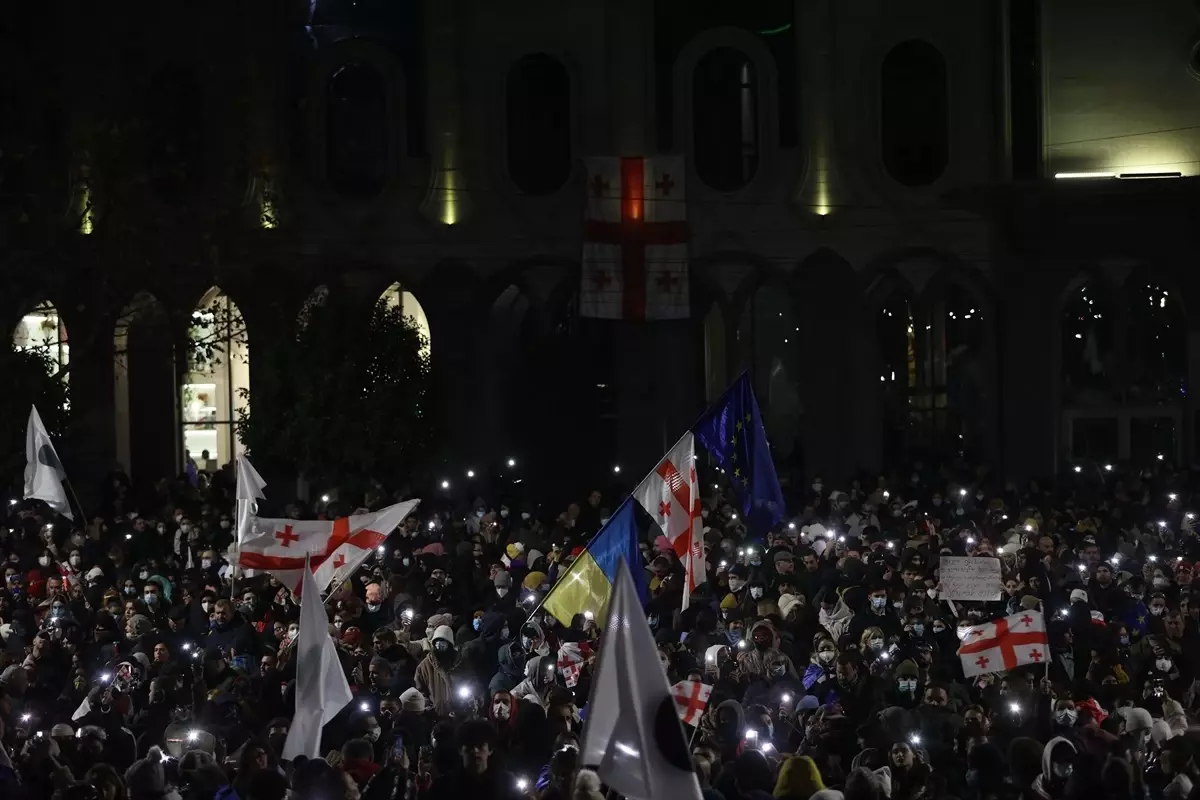 Gürcistan\'da AB Müzakereleri Protesto Ediliyor